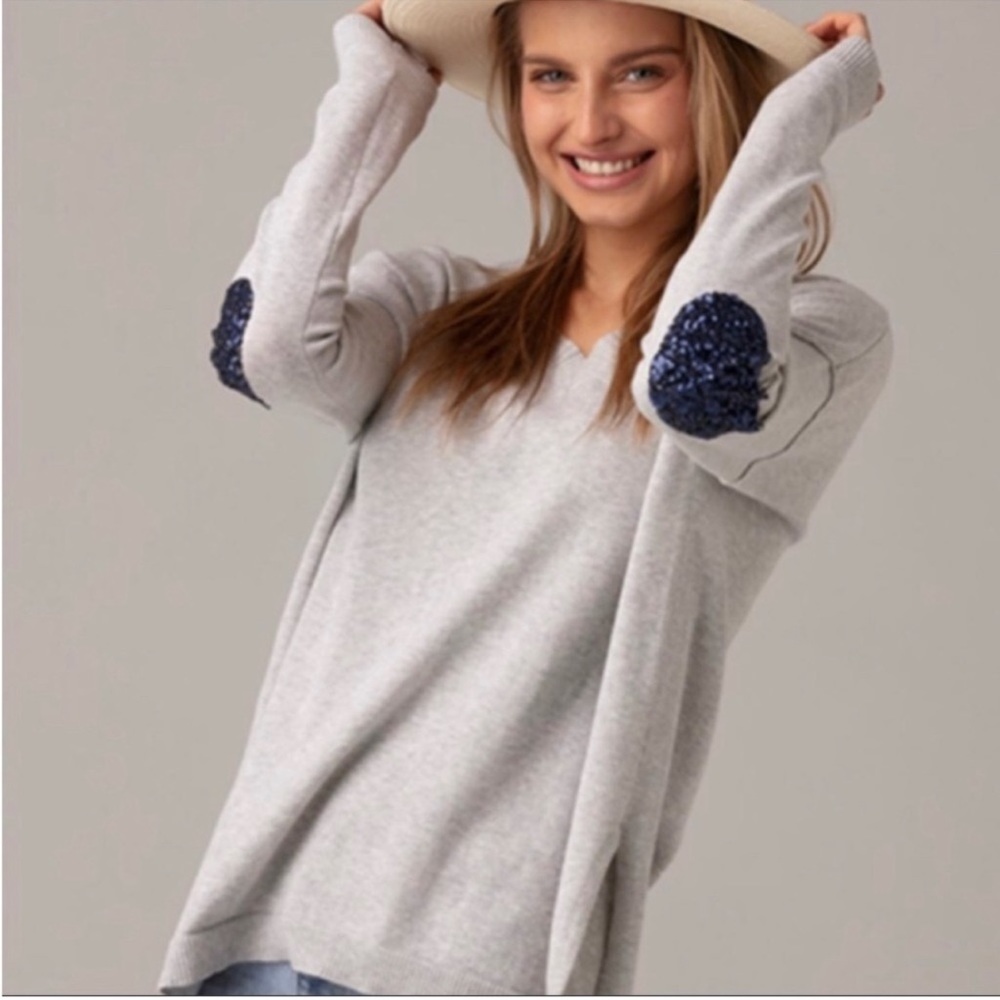 Lisa Todd Blue Sequin Elbow Patch Gray
Cotton Sweater